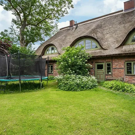 Alte Scheune Kır Evi Putbus
